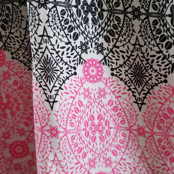 Flowy Black Pink Printed Light Weight Dress Pleated Skirt 8 - Picture 4 of 4